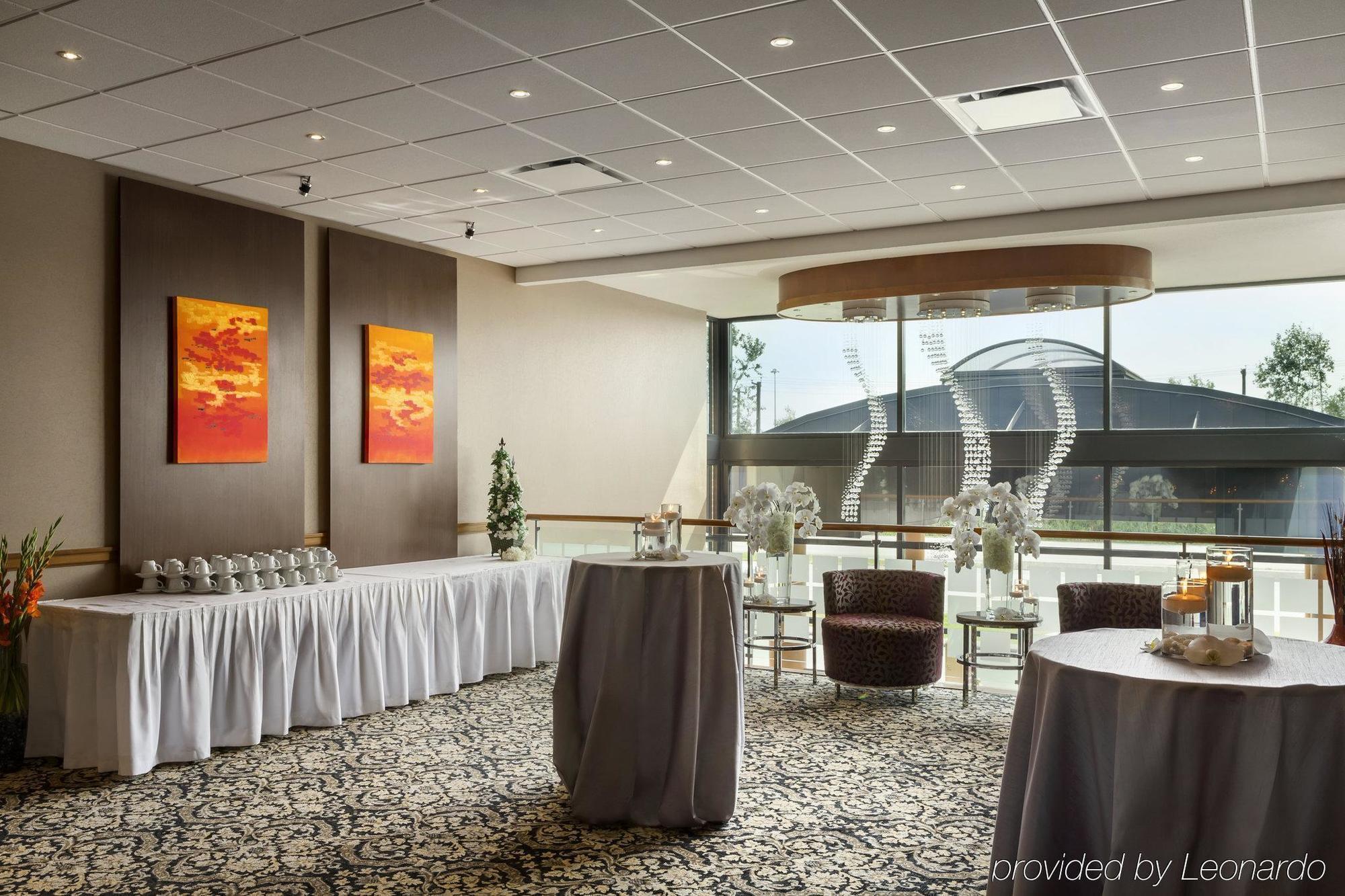 Poco Inn And Suites Hotel And Conference Center Port Coquitlam Zewnętrze zdjęcie