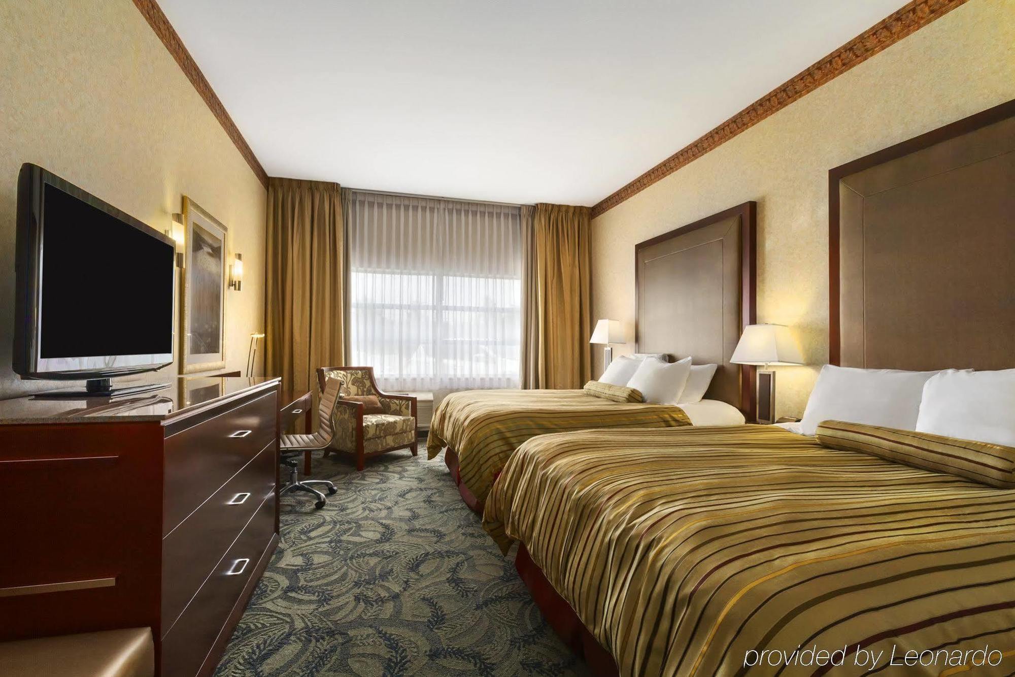 Poco Inn And Suites Hotel And Conference Center Port Coquitlam Zewnętrze zdjęcie